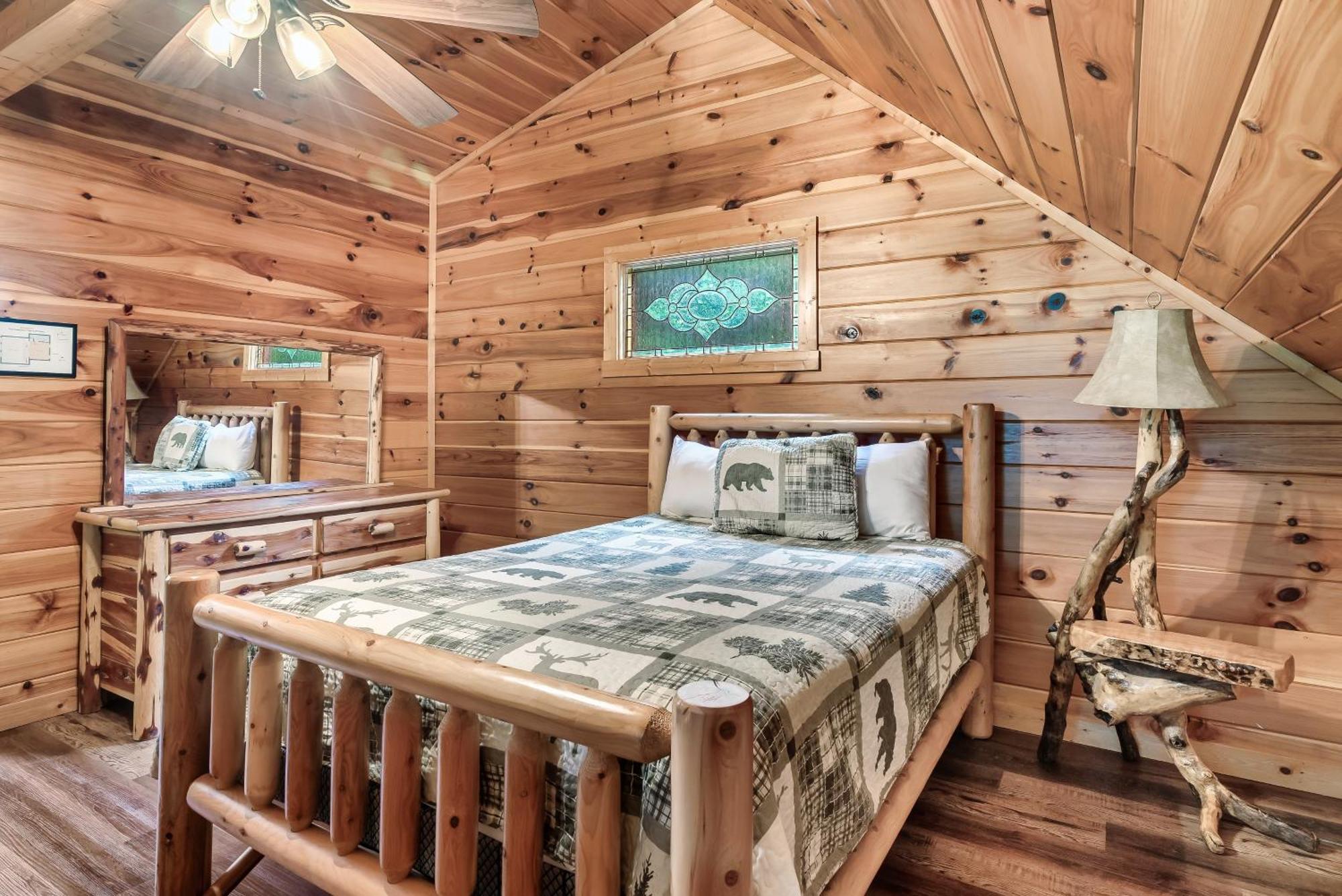 Peaceful Family Cabin With Hot Tub, Game Room, & More! Севьервилл Экстерьер фото